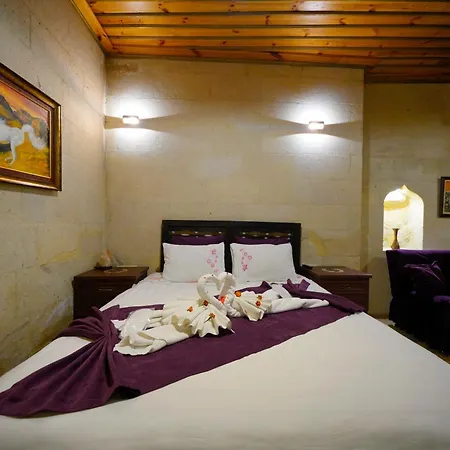 Antik Cave House 3*