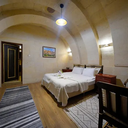 Antik Cave House 3* Urgup