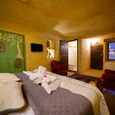 Antik Cave House Otel 3*