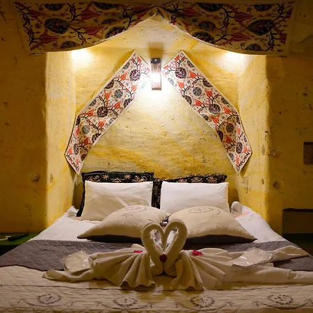 Antik Cave House 3* Urgup