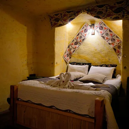 Antik Cave House Hotel