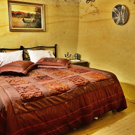 Hotel Antik Cave House