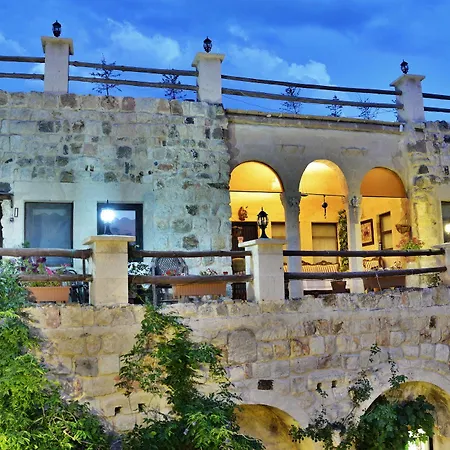 Antik Cave House Hotel 3*