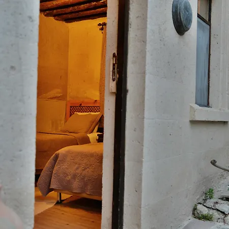 Hotel Antik Cave House