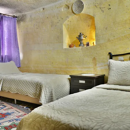 Antik Cave House Hotel 3*