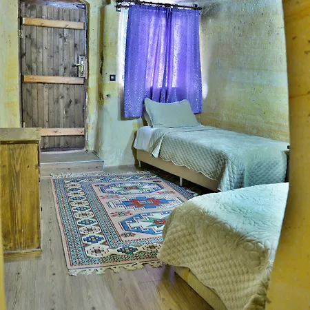 Antik Cave House Hotel