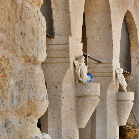 Antik Cave House Hotel