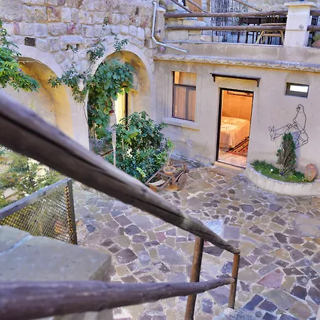 Hotel Antik Cave House 3*