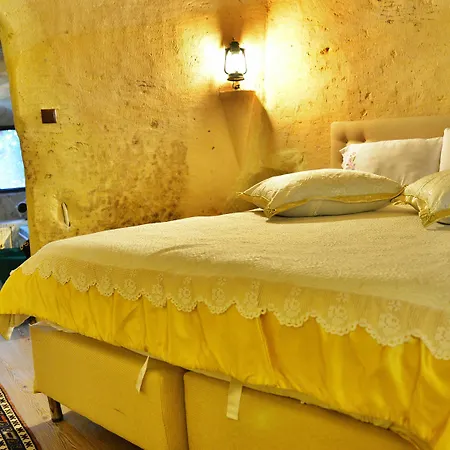 Antik Cave House