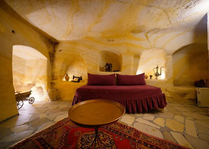 Antik Cave House