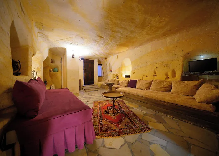 Ξενοδοχείο Antik Cave House 3*